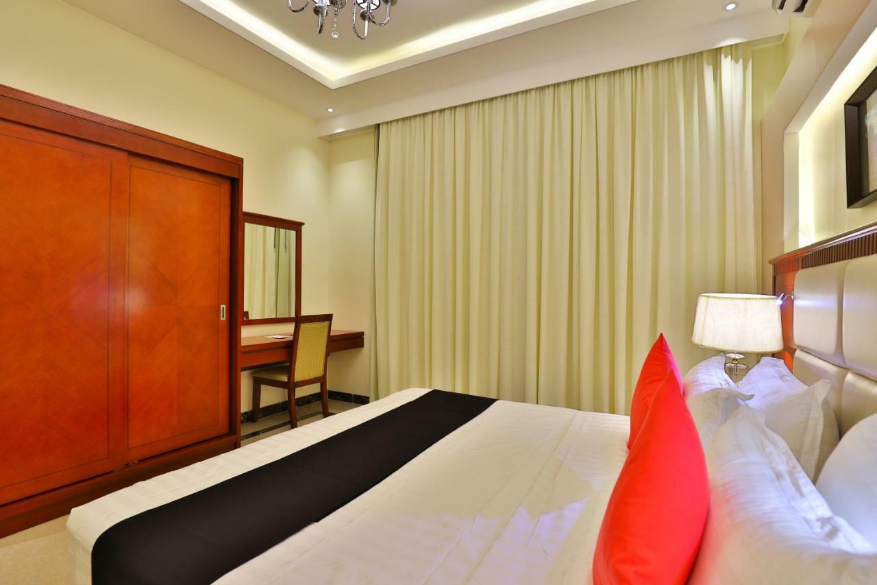 Dreams Houses Furnished Suites Ταμπούκ Εξωτερικό φωτογραφία